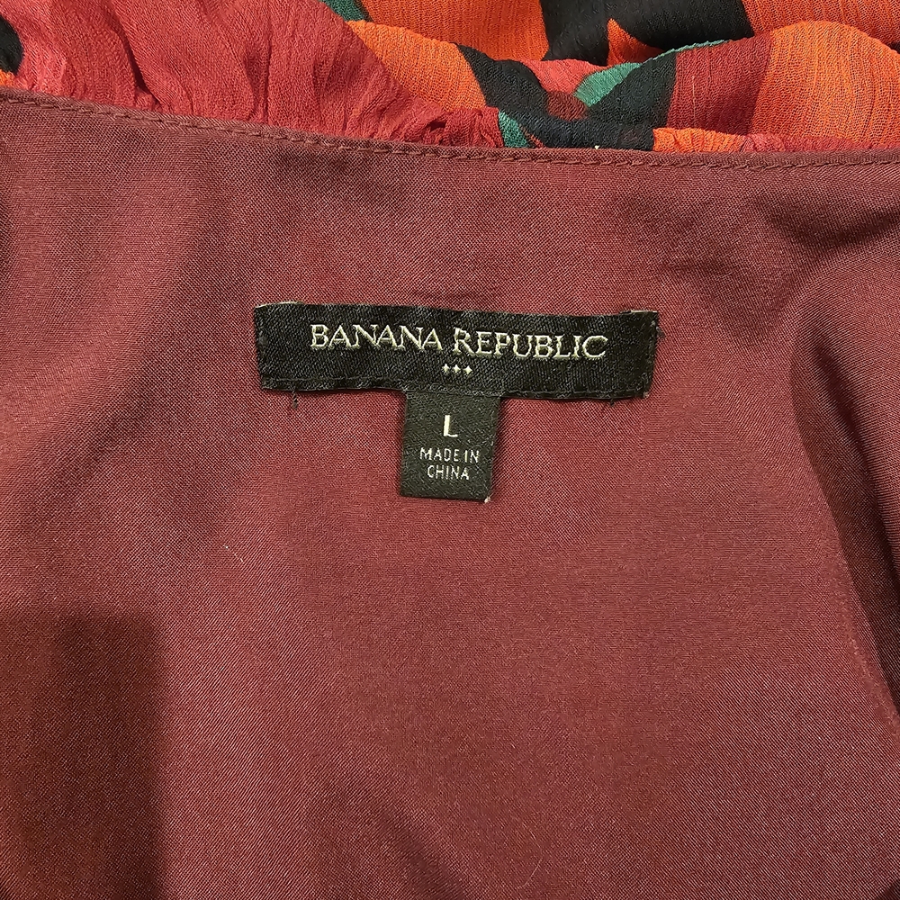 Banana Republic Red, Bergundy, Green Flutter Midi Dress - Picture 7 of 8